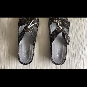 Alegria- NEVER WORN, low wedge euro size 42 (US 12) FREE Shipping